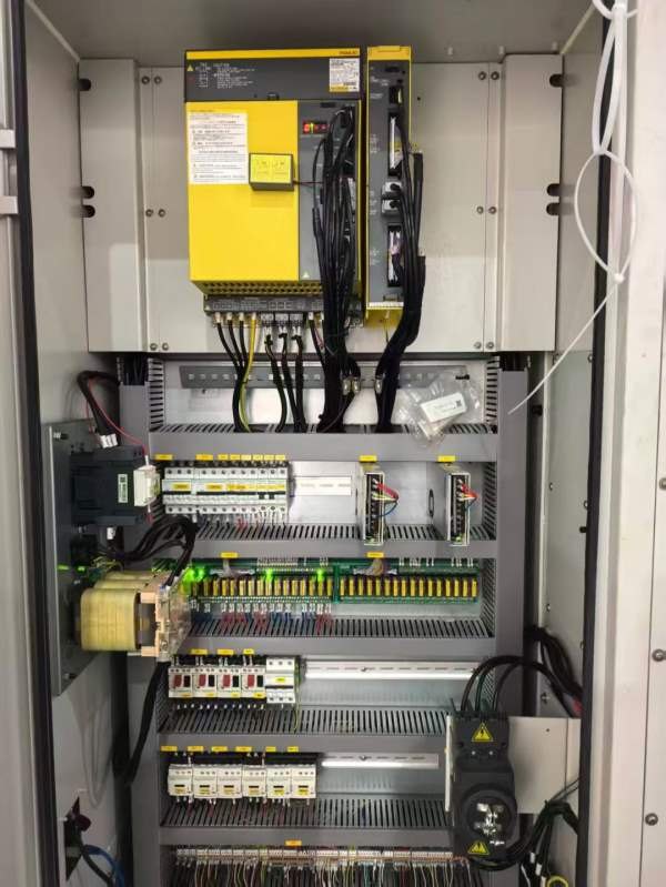 南通国盛MVL855立式加工中心两线一硬重型光机Z轴带配.