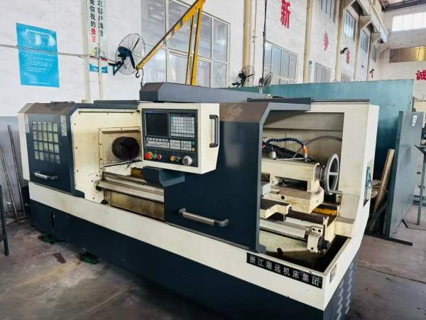 准新机2021年瑞远5201.5米数控车床两台，一台液压卡盘.