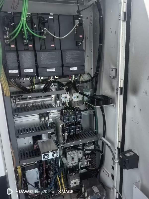 同款四台  马扎克QSM300L1500/     回转直径为720mm，.