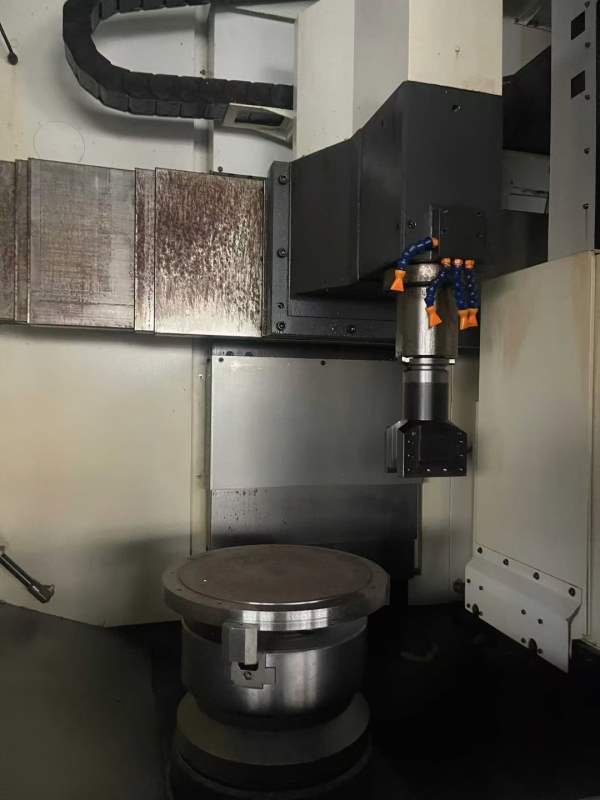 台湾油机KV500ATC高速数控立车，带刀库准新机，在位出.