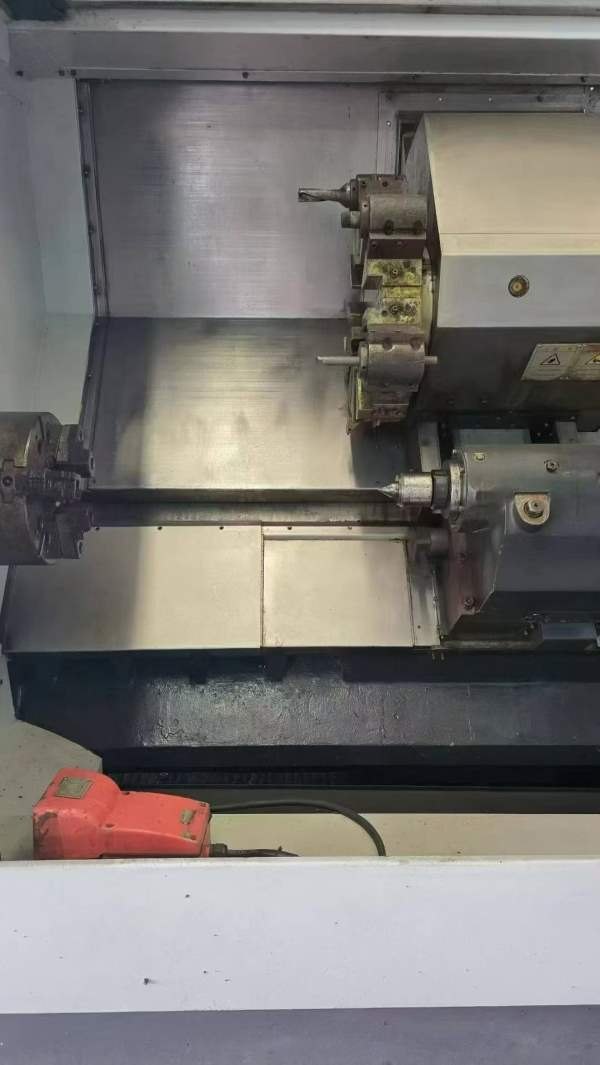 海天HTM-TC25L斜轨数控车12寸卡盘，12工位刀塔加工长.