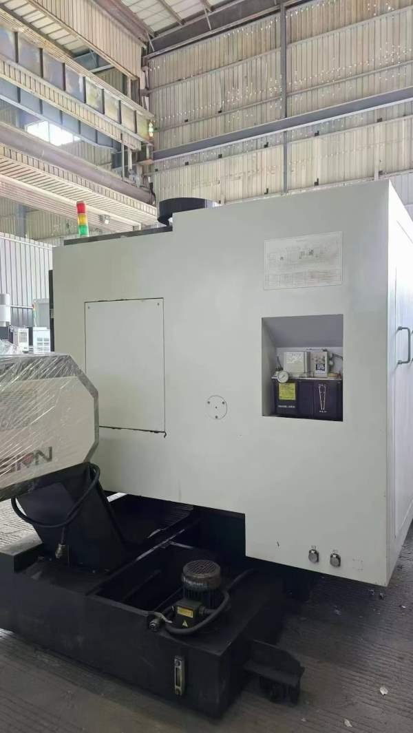 海天HTM-TC25L斜轨数控车12寸卡盘，12工位刀塔加工长.