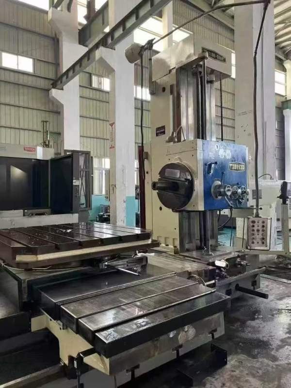 昆机6113D编号024X轴（横向）：2000mm。Y轴（垂直）：.