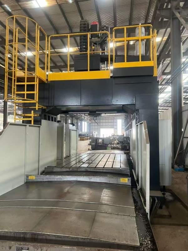 2023年准新宁波海天2330数控龙门，工作台2000/3000mm.