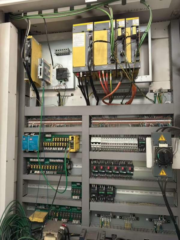 2023年德扬6547龙门加工中心，工作台3米6米，门宽4.2.