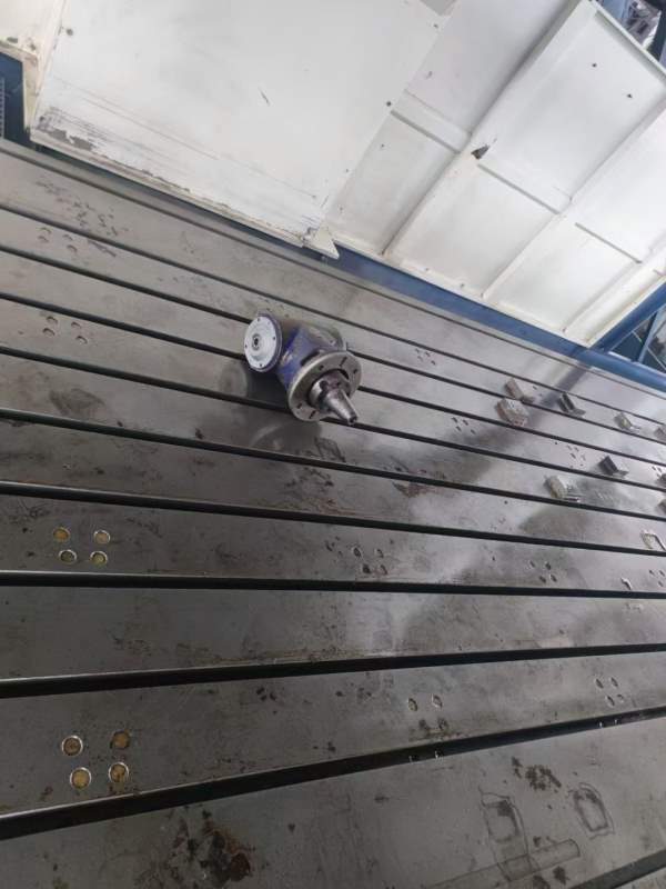 2021年京元登7028龙门，台正光机工作台2.4米7米，门宽.