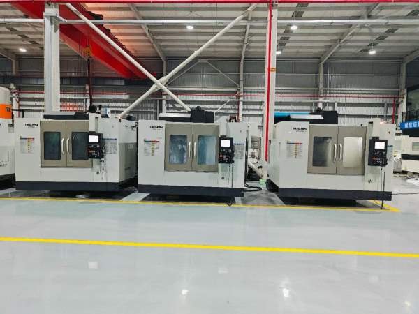 新到七台（中国一线品牌海天）高端CFV-1060Lite 加工.