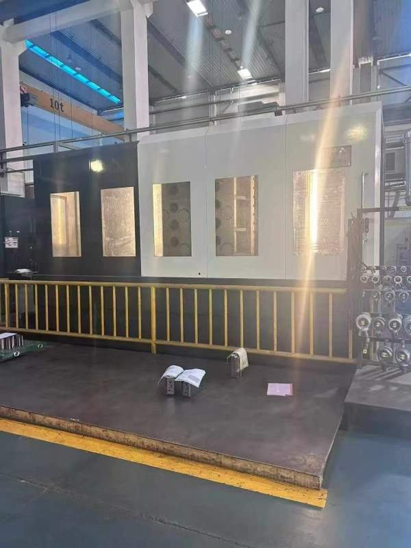 工期到了降价出售、日本原装牧野2013卧加一台、在位正.