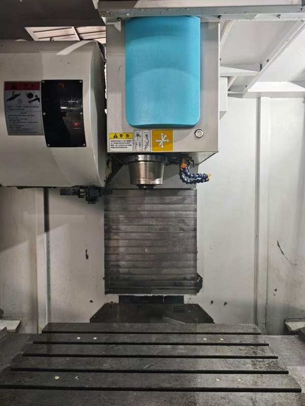 振源金石855加工中心，发那科MFplus系统，BT40主轴，.