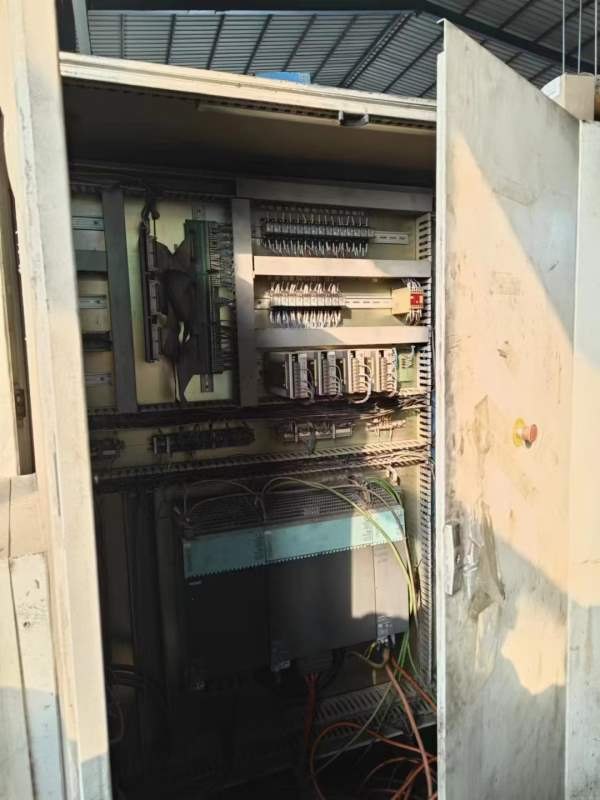 出售一台沈阳1.6米高速数控立车，西门子系统，伺服电.