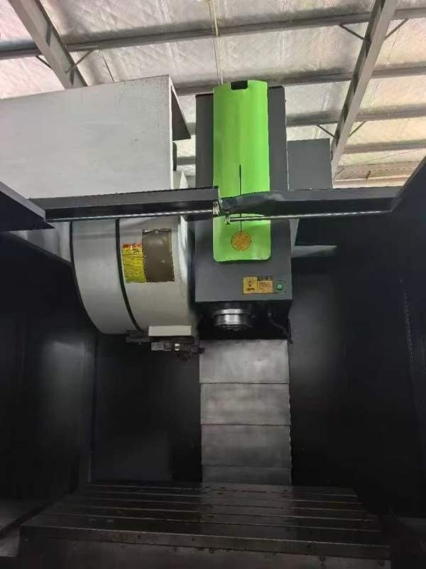 浙江富科達1370立式加工中心三轴滚柱导轨.Y轴四导轨主.