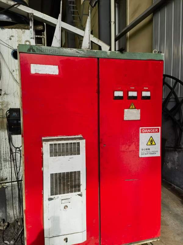 齐齐哈尔两米数控立车，发那科td系统，工厂在位出售中.