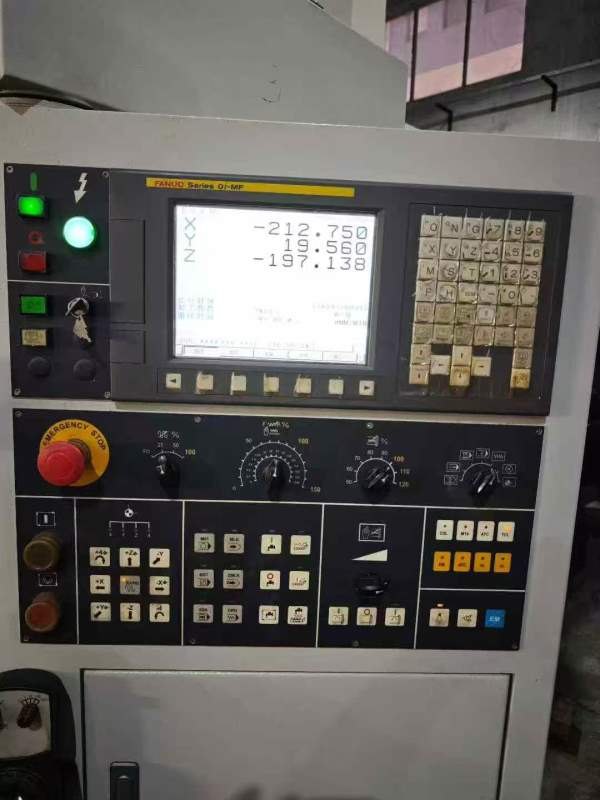 出售一台美国哈挺1000加工中心，发那科MF系统，@尔发.