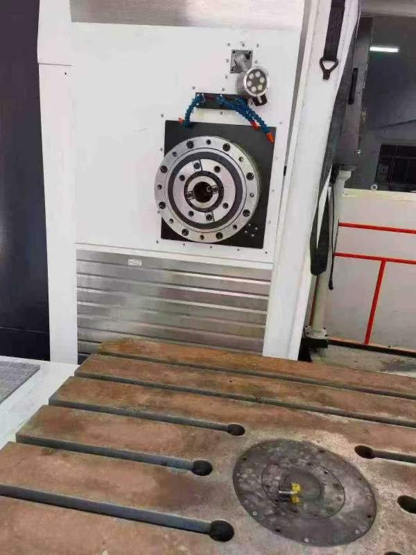 刚刚拿下一台（全新未用）纽威110H数控镗铣床、BT50齿.