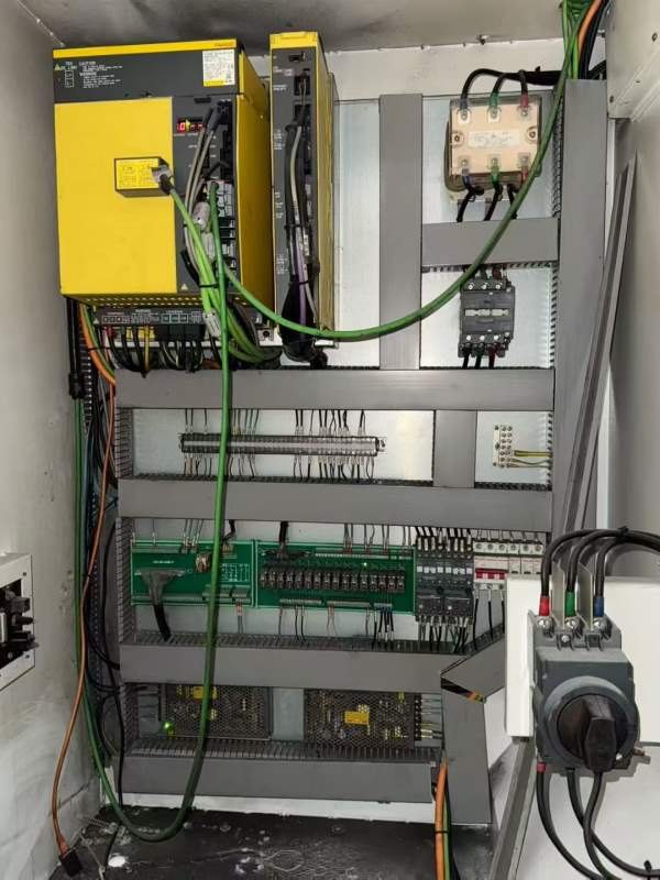 巨高1160数控铣一台，发那克MF PLus系统，两线一硬导.