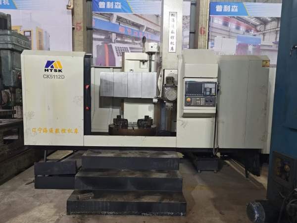 2020年5月辽宁海通CK5112D数控立车，安装少用，车削直.