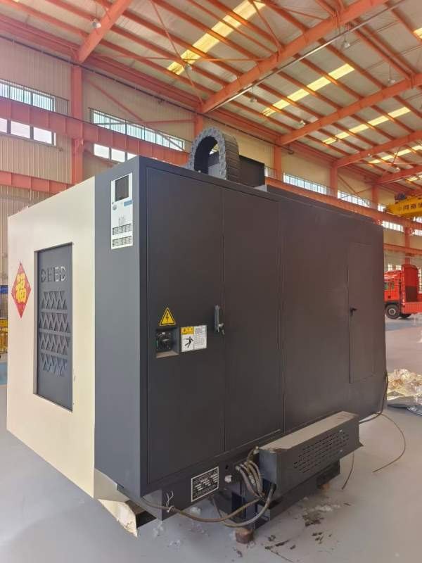 刚刚到货！同款2台，山东蒂德V1060L立式加工中心，准.