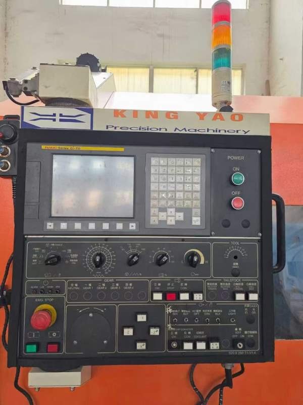 台湾金耀L65/2800精密数控车床，油缸车床，18寸液压卡.