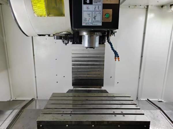 新到三台2022年苏州德扬850加工中心，发那科OI-MFPlus.