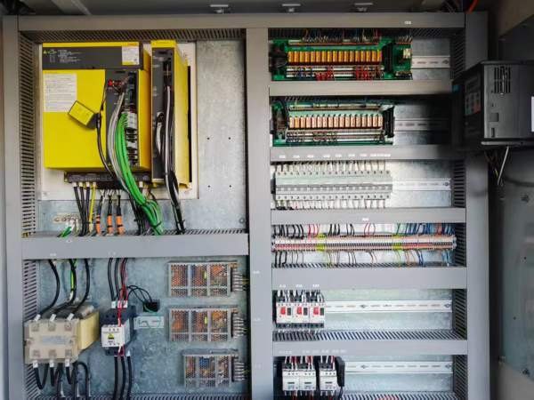 新到三台2022年苏州德扬850加工中心，发那科OI-MFPlus.