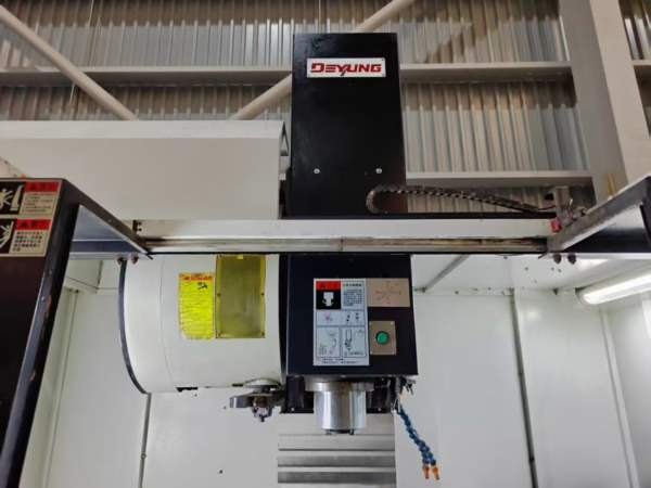 新到三台2022年苏州德扬850加工中心，发那科OI-MFPlus.