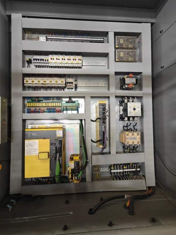 新诺1580立加、两线一硬、BT50主轴、同款2台、基本安.