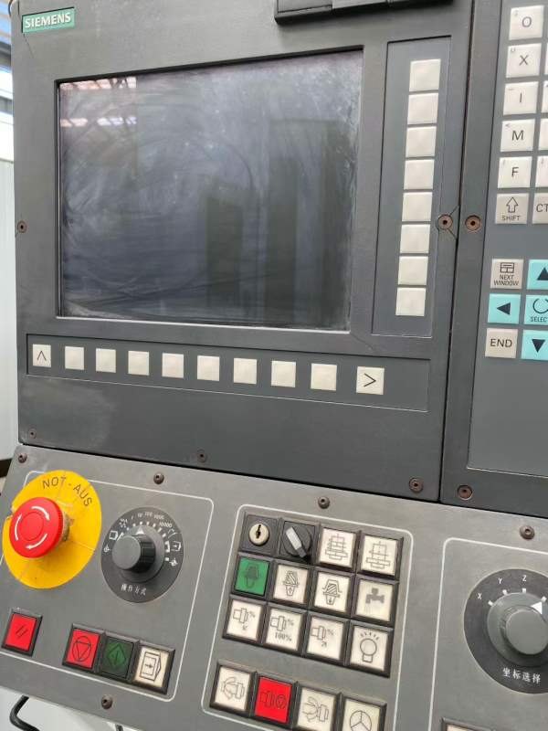 佛威1580数控铣，普什1590加工中心，北一机714数控铣.