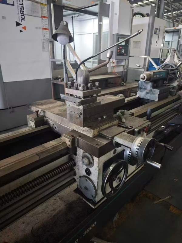 大连6150/3000普车一台，安装少用