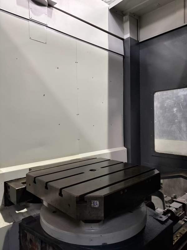 同款两台2018年纽威HM805T双工作台卧加，到T结构，发.