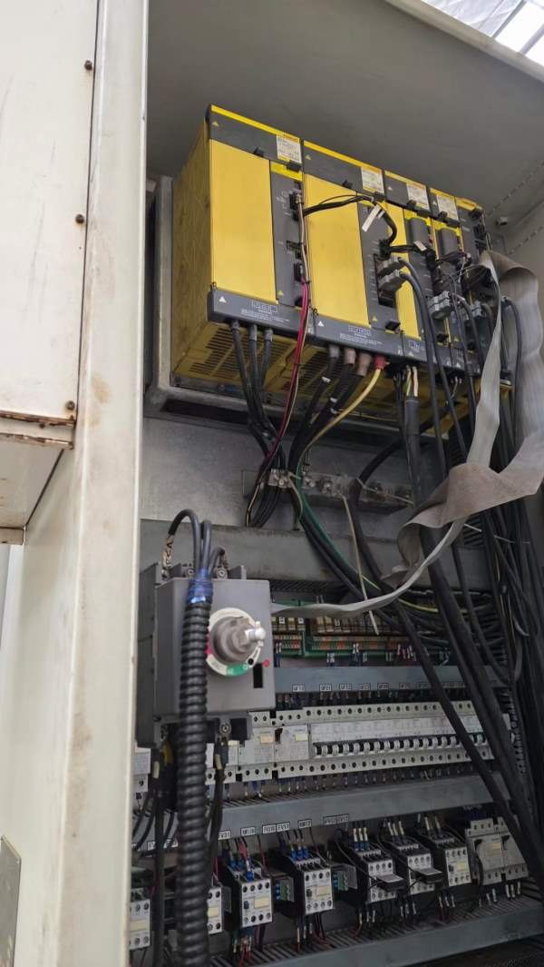 1890，十几万，状态好，性价比高。