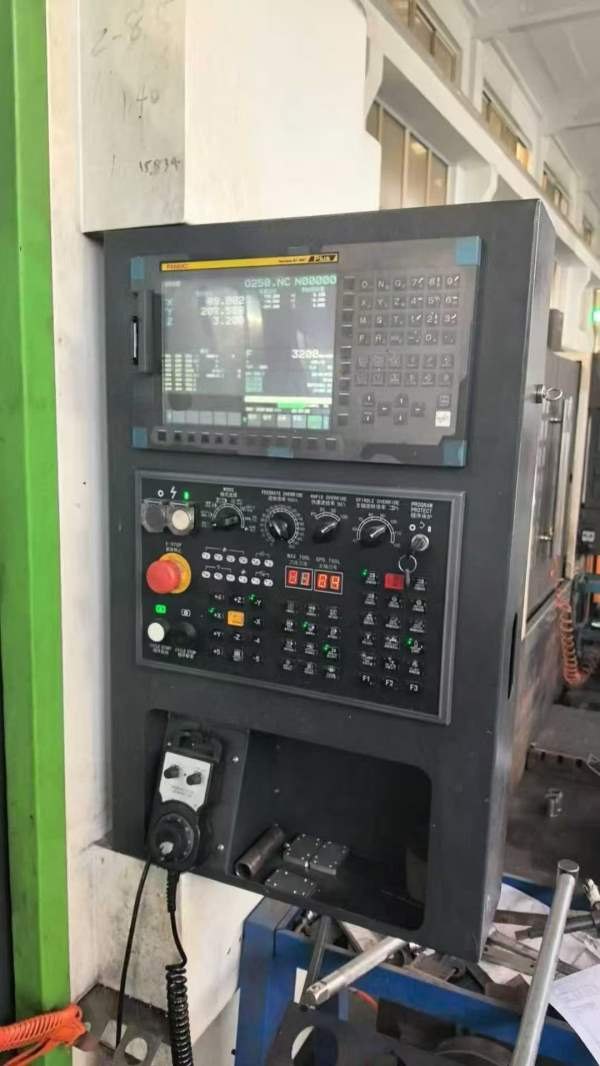 在位出售2022年昆杰1370加工中心，发那科MF plus系统.