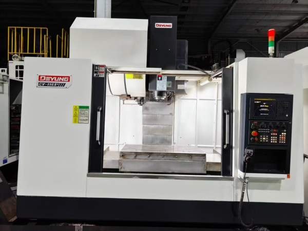 苏州德扬CV1165加工中心2022年2台 BT 50主轴发那科MF.