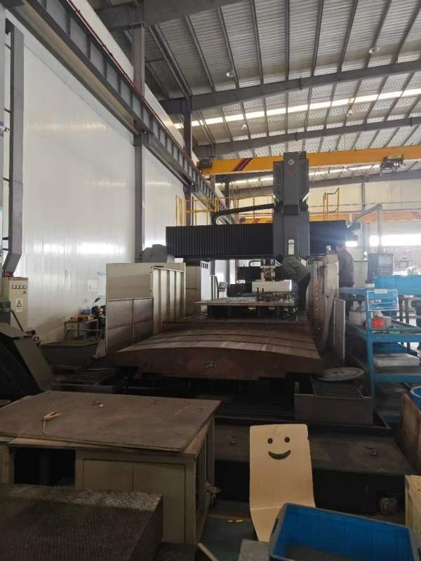 刚刚买下一个整厂，全部精品数设备，人在现场，需要的.