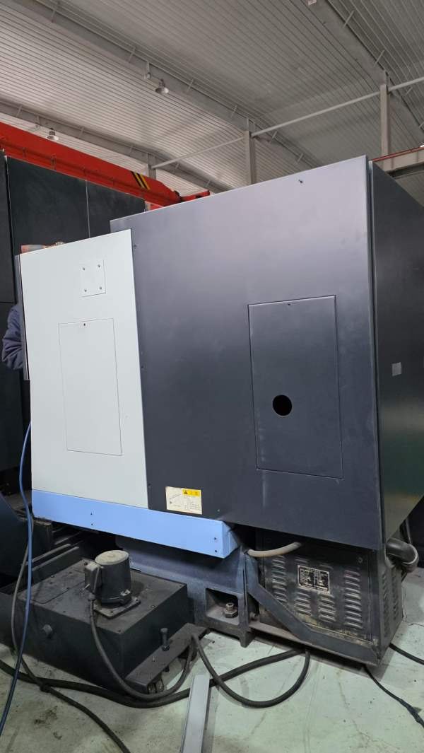 斗山CNL225，同款4台