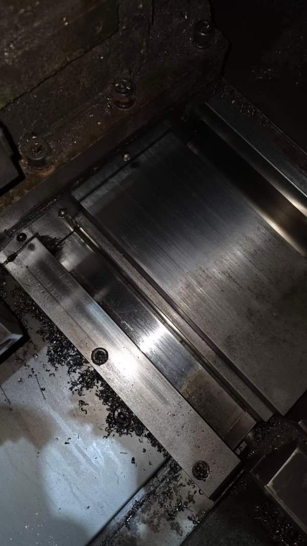 斗山PUMA400，15寸卡盘，加工长度1035，同款2台