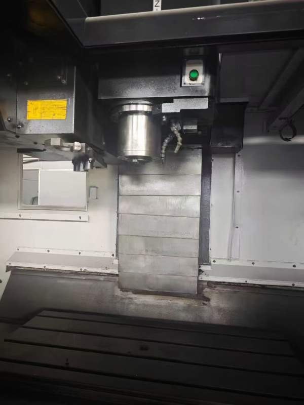 韩国斗山MYNX545加工中心. 三轴硬轨 /三轴行程1020X51.