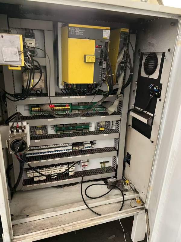 華群H-1250L数控龙门，工作台1100/2000mm，门宽1520mm.