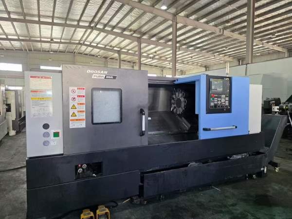 斗山PUMA3050L，12寸卡盘，18.5KW主轴电机，过棒料76.