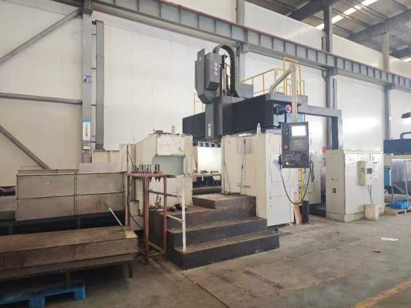 在位出售海天4028数控龙门加工中心发那科MF系统,工作.