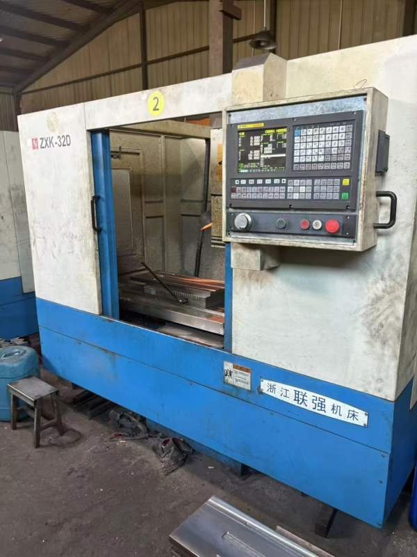 批发，浙江联强32数控铣床，系统今年刚换的4台开通系.