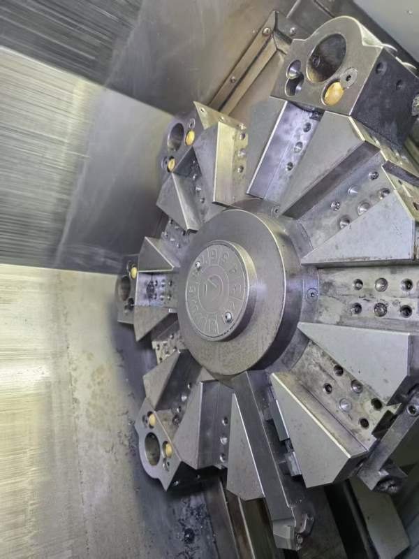 同款两台台湾原装程泰GA2000/300数控车床，8寸千岛液.