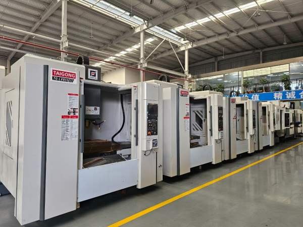 6台全新未用昆山台功855加工中心3台三菱M80系统，3台.