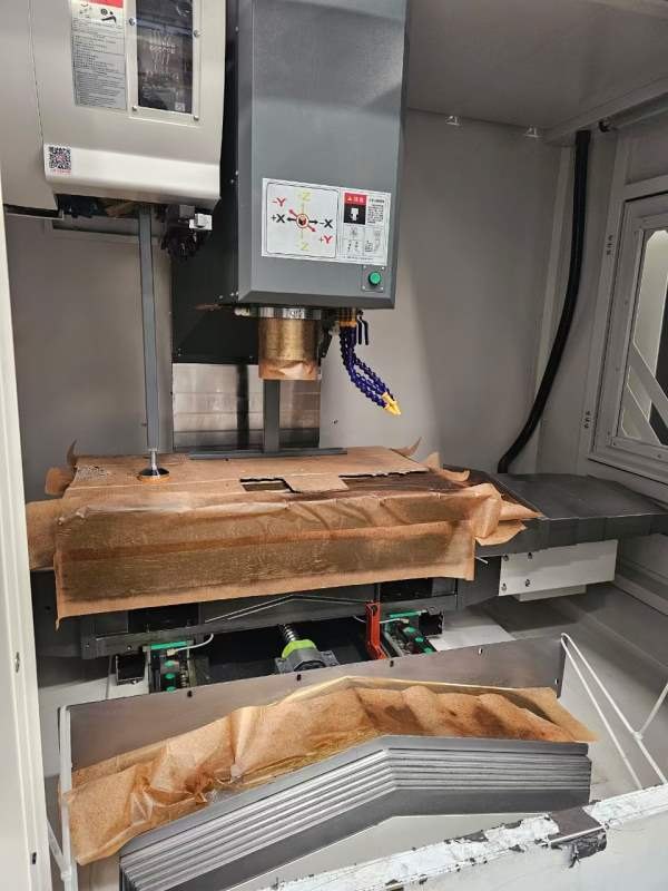 6台全新未用昆山台功855加工中心3台三菱M80系统，3台.