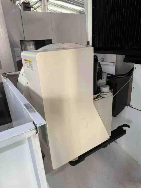 拿下准新台群4025龙门加工中心，方滑枕、带刀库、发那.