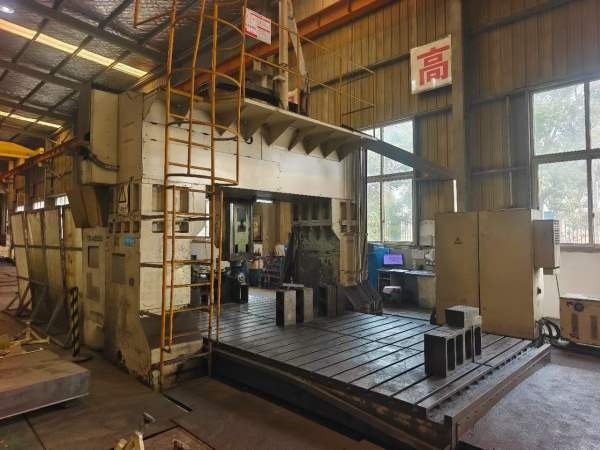 重型海天6228数控龙门发那科系统两线一硬导轨X轴三条.