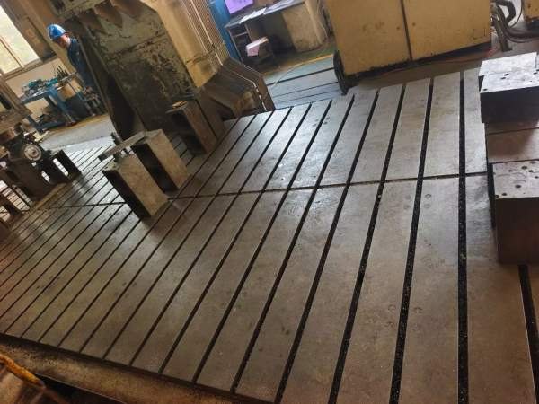 重型海天6228数控龙门发那科系统两线一硬导轨X轴三条.