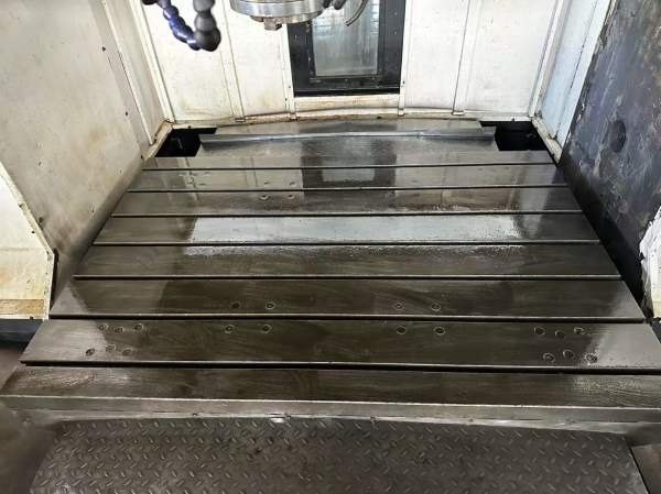 华群2212龙加门工中心，发那科MD系统，两一线硬，Y轴.