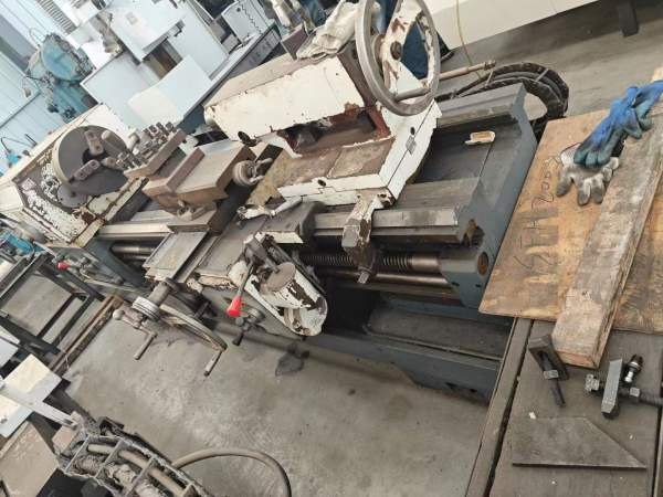 安阳鑫盛61631.5米普车一台，导轨无磨损，带锥度靠模.