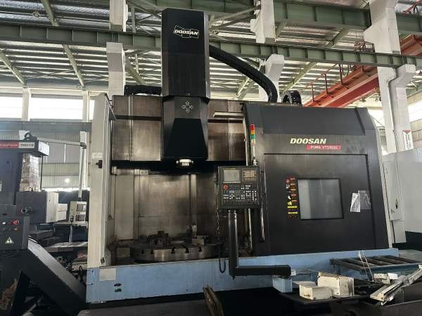 韩国原装斗山1600数控立车。