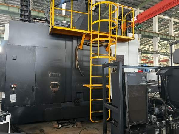 韩国原装斗山1600数控立车。